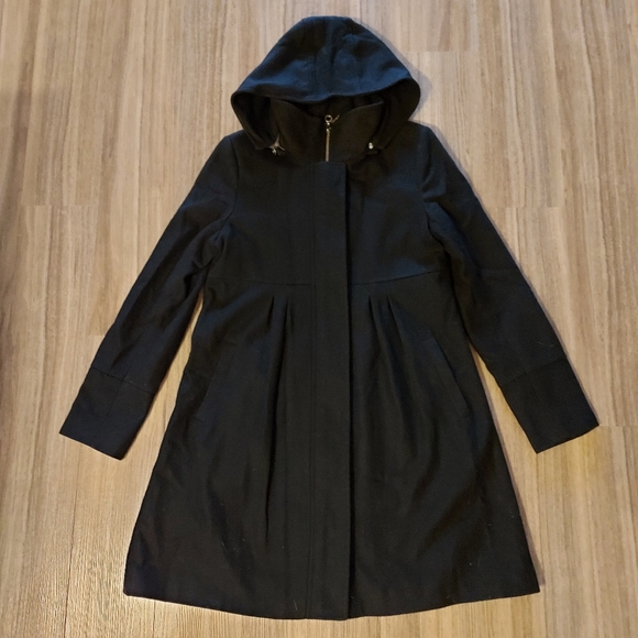Gorgeous DKNY black princess coat - Picture 3 of 9
